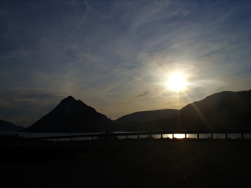 0_157b9_558911bd_XL.jpg